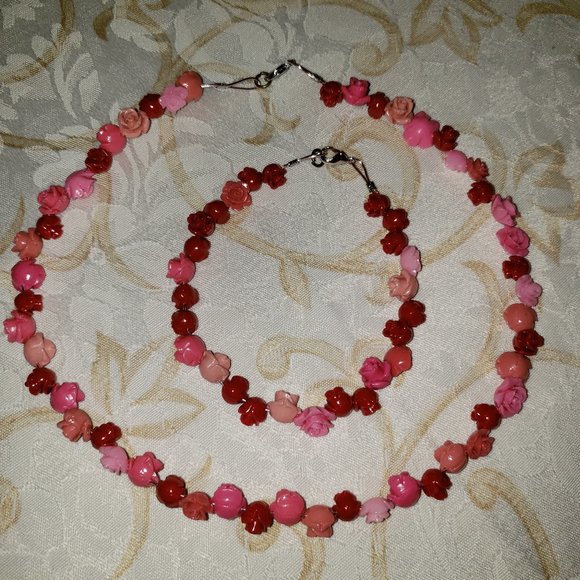 Handmade Red and Pink Rose Set! - Picture 10 of 14